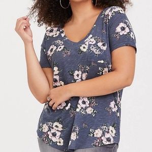 Torrid floral pocket t-shirt